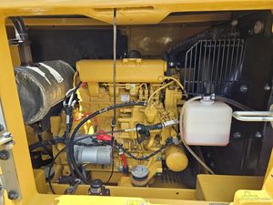 Excavadora de Ruedas 307.5 de 2020, Usada en EE. UU., 4 Toneladas de Peso Operativo, Nueva Condición, 1 Año de Garantía, Bomba de Alto Momento de Carga - Product Image 5