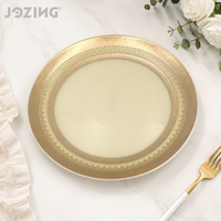 Assiettes en céramique à bord doré en stock pour la vente en gros – Vaisselle de luxe en porcelaine pour hôtels, restaurants et mariages