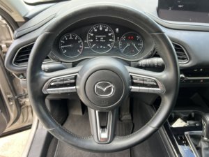 Mazda CX-30 2.5 S V4 2.5L AWD 2023 Usado en Buen Estado - Product Image 4