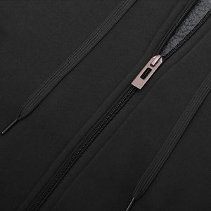 Sweat à capuche zippé premium pour homme, confectionné avec un tissu respirant, idéal pour le jogging, les séances de fitness, l'entraînement en salle de sport et une utilisation décontractée. - Product Image 4