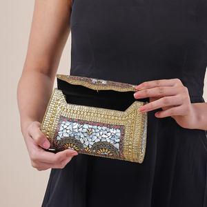 Pochette de soirée mosaïque spéciale mariage avec cadre métallique vintage, sac à main mosaïque de créateur avec élégante chaîne de transport - Product Image 2