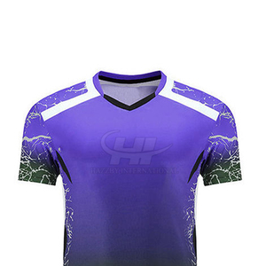 Uniforme de tenis con paneles transpirables para una mejor circulación del aire durante partidos intensos. - Product Image 4