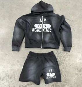 Conjunto de Sudadera con capucha y pantalones cortos lavados con ácido de dos piezas para hombre con estampado de pantalla de gran tamaño personalizado al por mayor - Product Image 4