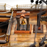 HMS Victory présentoir de réplique de cèdre en bois de taille moyenne de style nautique peint à la main modèle sur le thème de la maison décor à collectionner