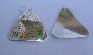 Pendientes Colgantes Plateados Oxidados, Accesorio de Moda Elegante - Product Image 1