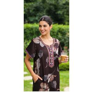 Camisón Largo Estampado Cómodo para Mujer, Marca Alpine, Tejido de Tela, Mangas Cortas, Largo Completo, con Bolsillo Lateral, Talla XL, para Uso Doméstico - Product Image 5