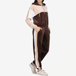 Chándal de dos piezas para mujer con joggers elásticos y chaqueta con cremallera Ideal para entrenamiento, fitness y sesiones de correr - Product Image 2