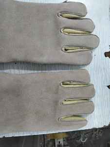 Guantes de seguridad resistentes a los cortes de cuero de vaca - Product Image 2