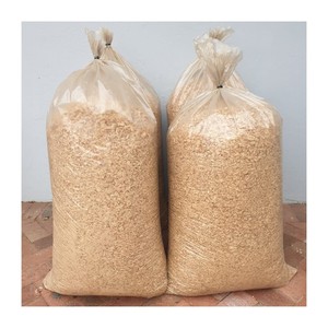 Sciure de bois sèche de haute qualité en vrac pour l'engraissement des animaux (élevage de porcs, de chevaux et de volailles) - Product Image 3