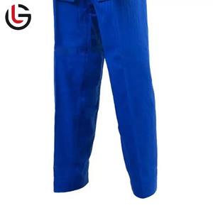 Uniforme de Taekwondo ligero elástico de alta calidad de estilo popular Venta directa de fábrica Algodón Poliéster Precio barato para adultos - Product Image 5