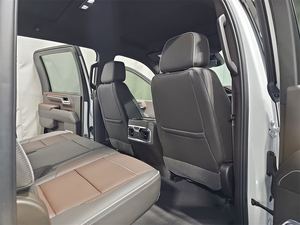 2024 <b>G</b> M C Siera 3500HD Denalli Crew Cab AWD Automatic Gearbox Rear Camera Smart Engine Aluminum Alloy Roof <b>Rack</b> Left Steering - Product Image 4