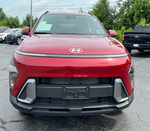 Hyundai Kuna S.E.L 2024, Tracción en las Cuatro Ruedas, Caja de Cambios Automática, Asientos de Cuero, Volante a la Izquierda, Neumáticos R18, Título Limpio, Sin Accidentes, Bajo Kilometraje - Product Image 1