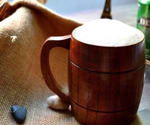 BOISSONS POPULAIRES ASSURANT Tasse en bois Qualité supérieure Design moderne Parfait pour le thé, le café, le vin et la bière de Falak - Product Image 1