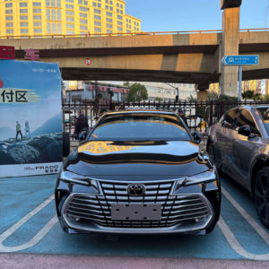 Voitures d'occasion compactes 4 portes 5 places avec caméra arrière, haute qualité, pas chères, pour l'exportation, sans accident et prêtes à être expédiées - Modèle 2024 - Product Image 1