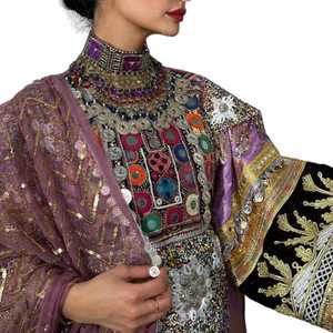 Créez votre propre collier, boucles d'oreilles, ensembles Matha Patti et Bindi, vêtements de mariée de luxe, ensemble de bijoux artificiels 4 pièces pour femmes - Product Image 5