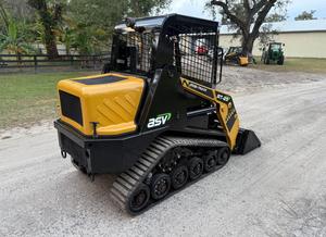 Envío Gratuito, Minicargadora ASV RT25 de 25 hp y 2 Toneladas, Cargadora de Ruedas con Certificación CE y EPA, con Accesorios de Cargadora Frontal - Product Image 4