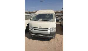 Camioneta Usada de Segunda Mano 2024, Volante a la Izquierda, Asientos de Cuero, Neumáticos R17, Techo Solar Automático, Cámara Trasera 360, Motor Euro IV 4.1-6L - Product Image 3