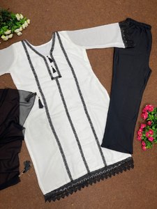 Top en georgette lourde de créateur avec Dupatta pour adultes New Party Wear Heavy Weaving Work - Product Image 5