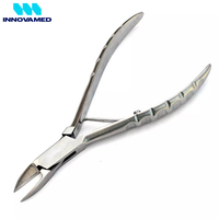 Pince à ongles professionnelle de qualité supérieure, durable, de luxe, à long manche, en acier inoxydable, à large ouverture, avec logo personnalisé, pour ongles des doigts et des orteils