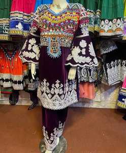 Vestido Tradicional Afgano de Estilo Bohemio Vintage para Mujer, Bordado, Tela de Chifón, Patrones Florales Vibrantes, Personalizable - Product Image 3