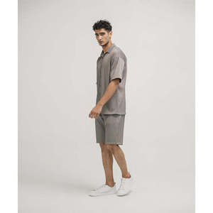 Conjunto plisado con botones para hombre - Product Image 3