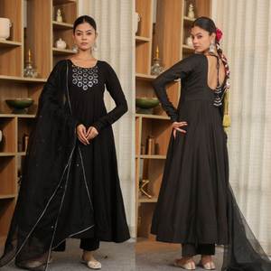 ชุดผ้าจอร์เจียสีดำสุดทึ่งที่มีคอเสื้อแฟนซีประดับด้วยกระจกเต็มตัวแขนยาวและมีสีสันมากมาย - Product Image 1