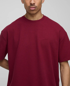 Vente en gros de logo brodé personnalisé T-shirt vierge surdimensionné pour hommes et ensemble short 2 pièces ensemble de jogging extensible grande taille pour homme - Product Image 6