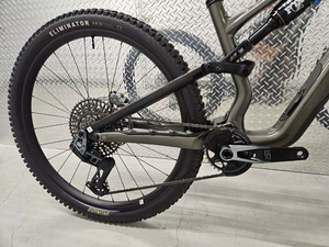 H & S 2025 SPECIALIZZED STUMPJUMPER 15 XO S3 VÉLO ÉLECTRIQUE VÉLO DE MONTAGNE HAUTE QUALITÉ NOUVEAU - Product Image 2