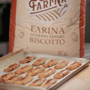 Harina de Trigo Blando Tipo 00 de Alta Calidad Hecha en Italia para la Elaboración de Galletas, 25 kg en Bolsa de Papel - Product Image 2