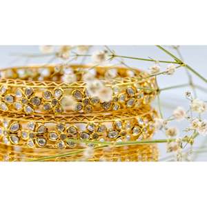 ชุดกำไลข้อมือดีไซน์เนอร์ลายดอกไม้หรูหราแบบโพลกี |   กำไลข้อมือทองชุบพรีเมียมสำหรับเจ้าสาว - Product Image 3