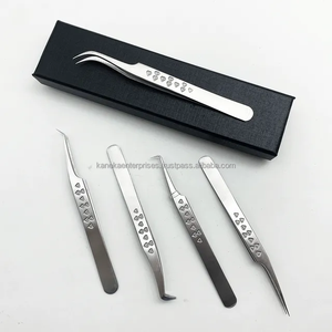 Hot Sell Private Label Heart Grip Stainless Steel Lash Tweezers Custom Logo Lash Extension Professional Non Slip Eyelash Tool - Product Image 1