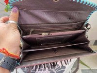 Casing ponsel dompet berukir tangan, dompet ponsel kulit barat banyak kegunaan modis untuk wanita