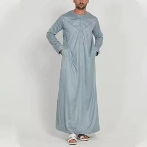 Jubba Kurta Thobe pour homme, décontracté, respirant, tissu antistatique, col en V, manches longues, coupe ample, longueur au sol, plage, toutes saisons - Product Image 2