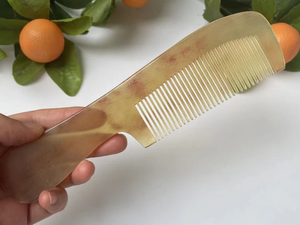 หวีฮอร์นที่เป็นมิตรกับสิ่งแวดล้อมทำด้วยมือเพื่อผมเรียบและมีสุขภาพดีโดยงานฝีมือ crsecent - Product Image 2