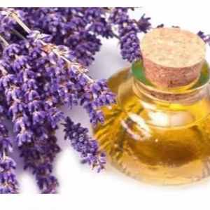 Aceite Esencial de Lavanda en Oferta, Aceite de Fragancia Natural, Lavanda a Granel de Proveedor de la India a un Precio Inmejorable - Product Image 1