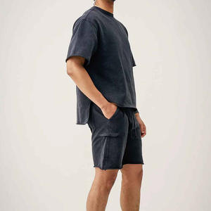 Conjunto de 2 piezas de camiseta y pantalón corto de algodón transpirable con lavado ácido, estilo vintage, para hombre - Product Image 2