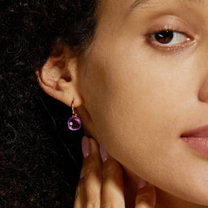 ALLNOEL Boucles d'oreilles pendantes pour femme en argent sterling 925, classiques et adorables, avec améthyste verte et fuchsia, plaqué or avec design tombant - Product Image 1