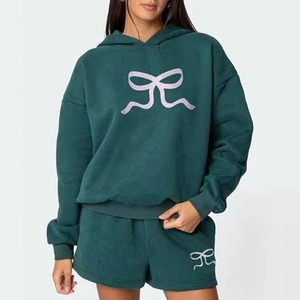 Conjunto Deportivo de 2 Piezas para Mujer, Modelo 2025, Sudadera Holgada con Capucha y Pantalones Cortos Anchos Tipo Jogger - Product Image 4