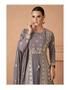 DERNIÈRE CONCEPTION GEORGATTE ROBE LOURDE POUR FEMMES - Product Image 5