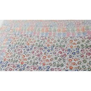 Jaipuri Razai Quilt une collection de boîtes à musique élégantes - Product Image 3