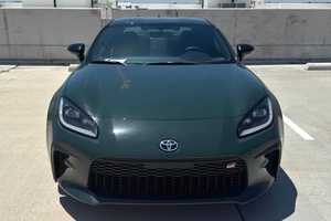 TOYOTA GR86 ปี 2025 สภาพสะอาดมาก เกียร์ธรรมดา 6 สปีด พร้อมส่ง - Product Image 2
