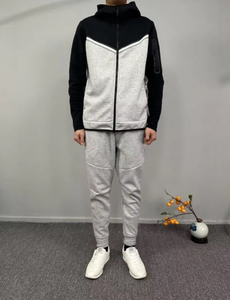 Fabricant de vêtements souples de haute qualité Sweat à capuche lourd personnalisé Sweat à capuche polaire technique Sweat à capuche gaufré Survêtements pour hommes - Product Image 6