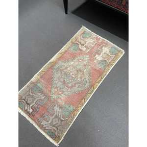 1.6x3.2 ft Vintage Rug, Turkish Small Rug, <b>Red</b> Floral <b>Wool</b> Rug - Product Image 5