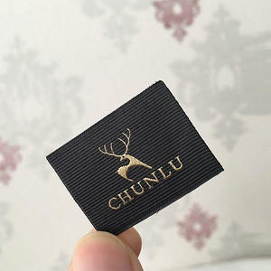 Parche tejido con logotipo personalizado de alta calidad, etiqueta bordada para ropa, tamaño de fábrica, etiqueta tejida para prendas y zapatos - Product Image 1