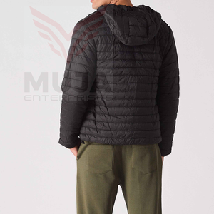 เสื้อโค้ทกันหนาวบุนวมมีฮู้ดสำหรับผู้ชายเสื้อคลุมกันความร้อนและให้ความอบอุ่นพร้อมเทคนิคย้อมธรรมดาโลโก้ตามสั่ง - Product Image 4