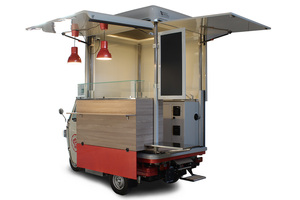 Camion de restauration électrique mobile à trois roues en acier inoxydable résistant à la rouille, remorque de cuisine de rue avec garantie de 3 ans - Product Image 4