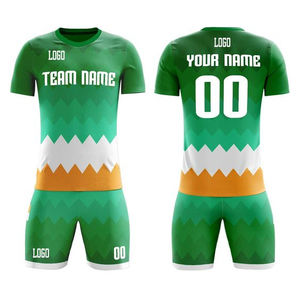 Ensembles de shorts de maillot de football sublimés personnalisés pour jeunes hommes 100% uniformes d'équipe en maille de polyester - Product Image 2