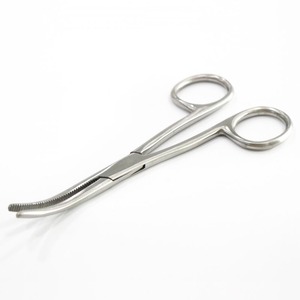 คีมหนีบสำหรับผ่าตัดทำจากสเตนเลสสตีลแบบแมนนวลสำหรับการดูแลแผลและการตกแต่งแผล - Product Image 5