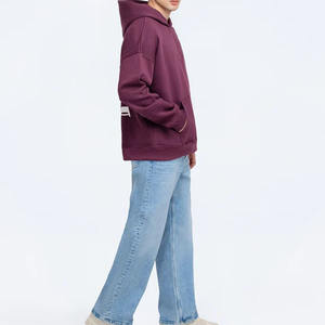 Sudadera con Capucha MOVETEXTILE Basics, Fabricante, Logotipo Personalizado, Diseño Gráfico en la Espalda, Tejido de Algodón, Sudadera con Capucha y Estampado Digital para Hombre - Product Image 3