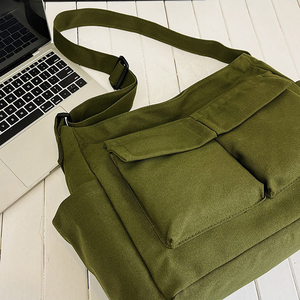 <span class=keywords><strong>Bolso</strong></span> <span class=keywords><strong>Bandolera</strong></span> de Lona Marrón Camello para Mujer, <span class=keywords><strong>Bolso</strong></span> de Hombro Grande con Múltiples Bolsillos, <span class=keywords><strong>Bolso</strong></span> de Viaje Informal, Impermeable, Unisex, para Uso Diario - Product Image 4